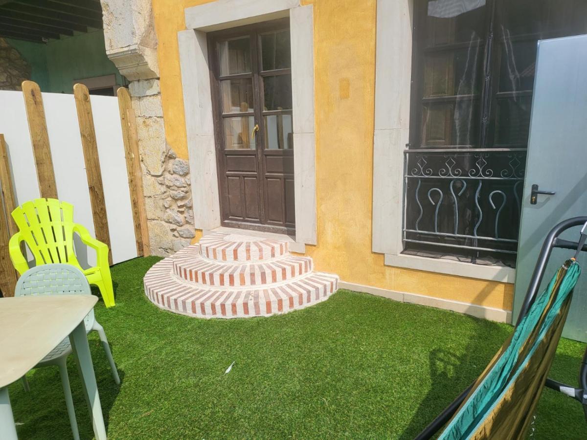 Pension Alfoz De Rondiella Piñeres 外观 照片
