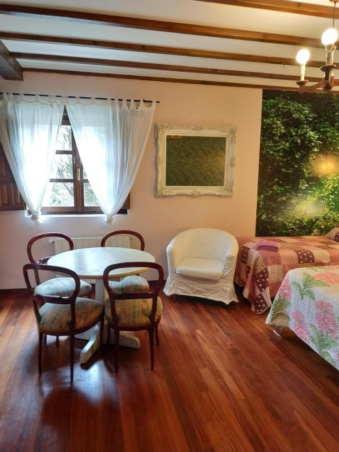 Pension Alfoz De Rondiella Piñeres 外观 照片